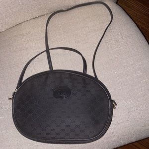 Vintage Gucci crossbody
